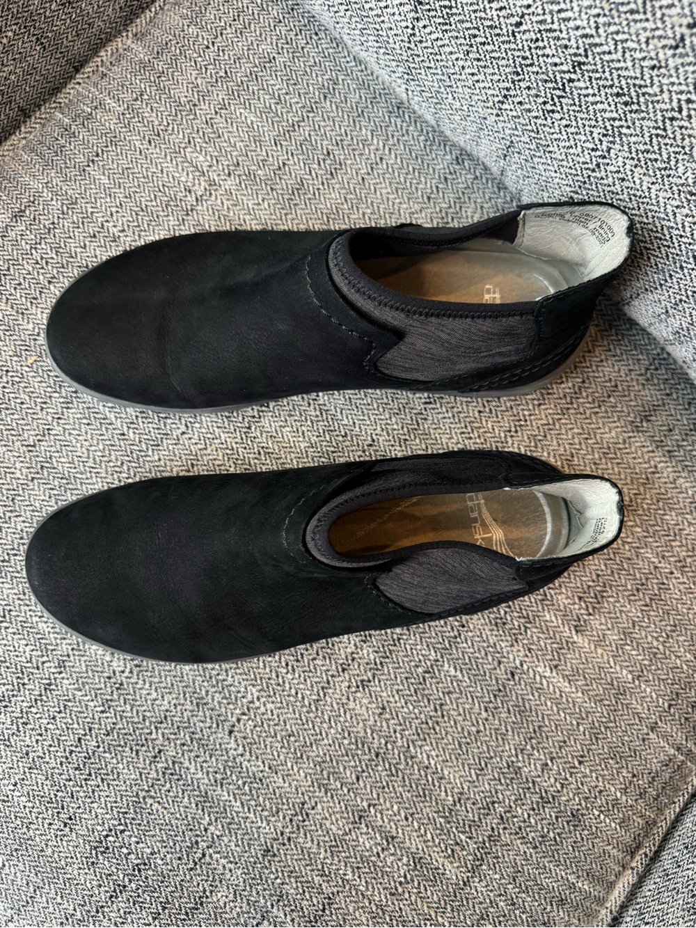 Dansko Lizette Black Ankle Boots size 38 waterproof leather lightweight - Picture 3 of 12